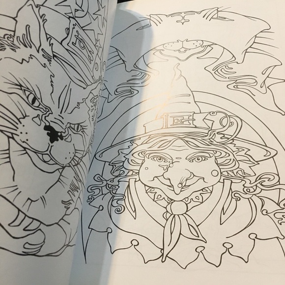 Halloween Designs Design Source Colouring Book - Picture 3 of 4